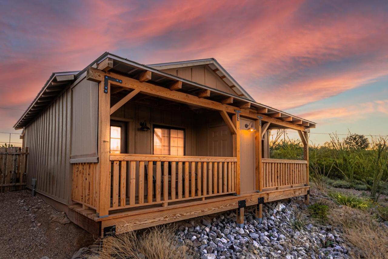 -Pet Friendly- Miners Cabin #6 - King Bed With Private Balcony Тумбстоун Екстериор снимка